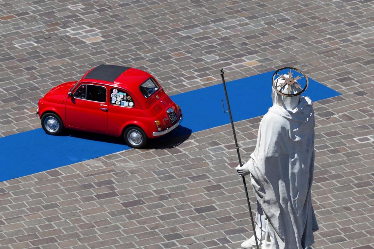 Hotel Piroscafo デセンツァーノ・デル・ガルダ エクステリア 写真